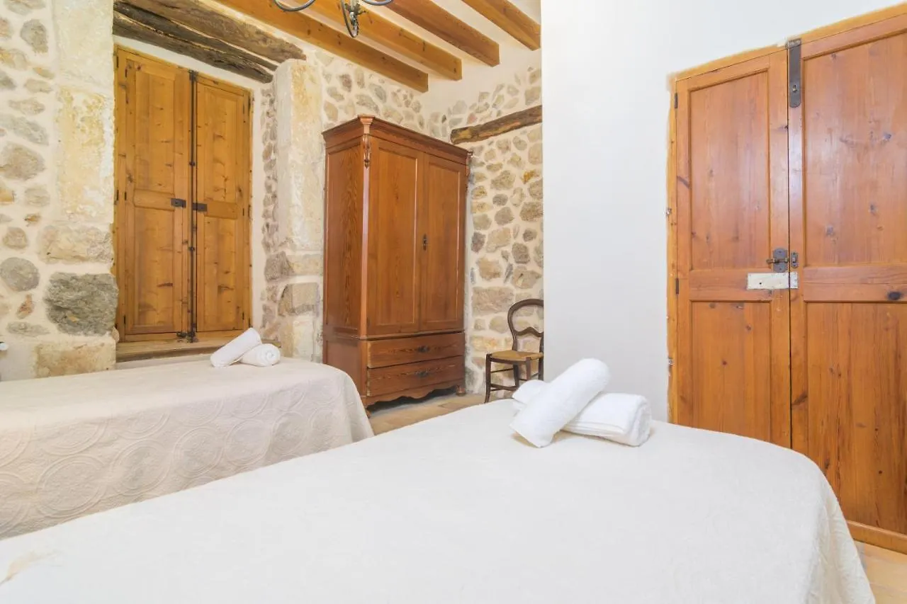 La Bisbal Villa Selva  0*, Selva (Mallorca)